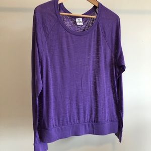 Scoop Neck Long Sleeve